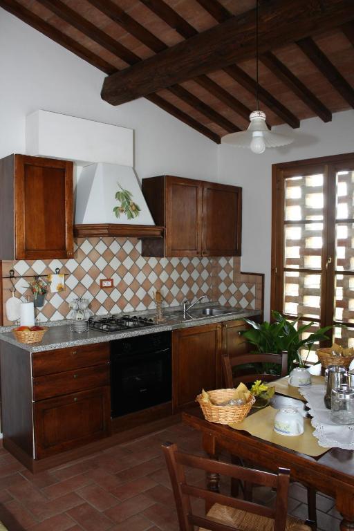 קסטלפיורנטינו Agriturismo Le Docce חדר תמונה