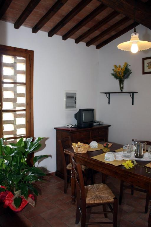קסטלפיורנטינו Agriturismo Le Docce חדר תמונה