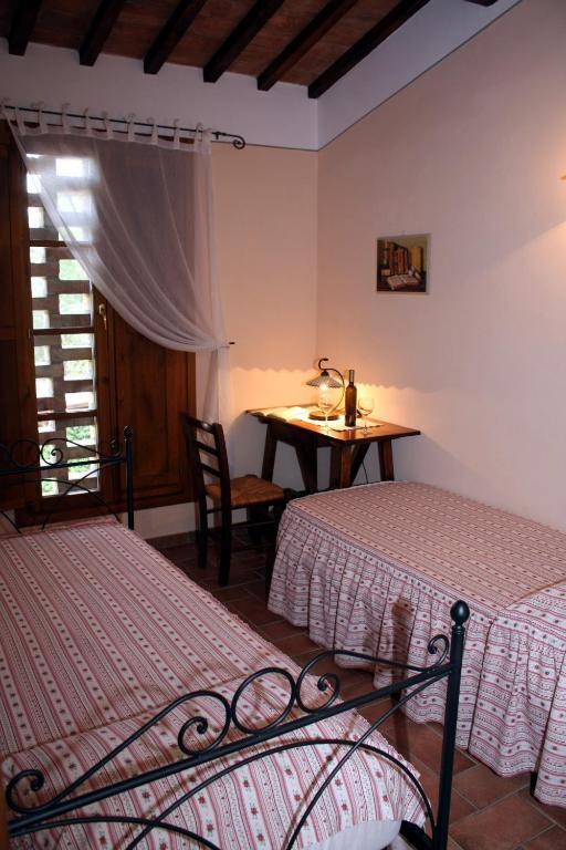 קסטלפיורנטינו Agriturismo Le Docce חדר תמונה