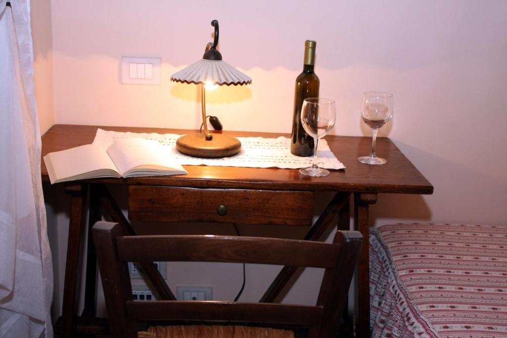 קסטלפיורנטינו Agriturismo Le Docce חדר תמונה